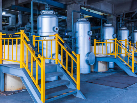 Ingeniería básica y de detalle de una terminal de recepción y almacenamiento con capacidad de 50.000 m3 de Gas Natural Líquido (LNG